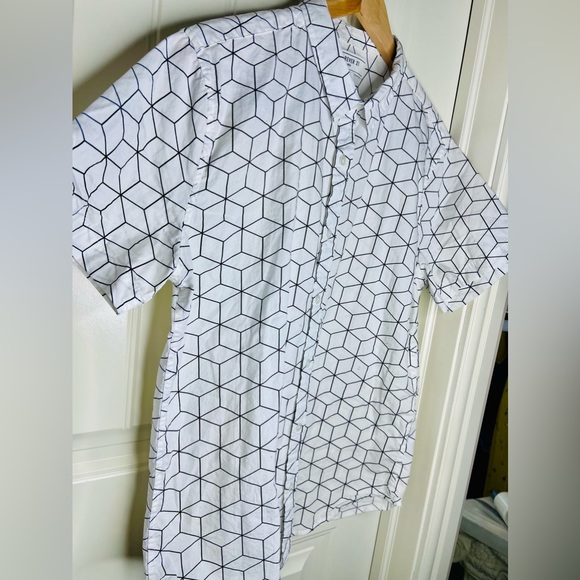 MEN’S FOREVER 21 GEOMETRIC PRINT POLO,SHORT SLEEVE IN WHITE/BLACK, SIZE L - Picture 5 of 6